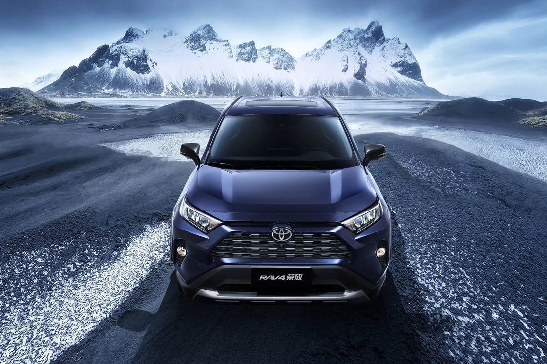 RVA4 Toyota Auto de gasolina 180km / h Velocidad máxima para la ciudad y la conducción suburbana