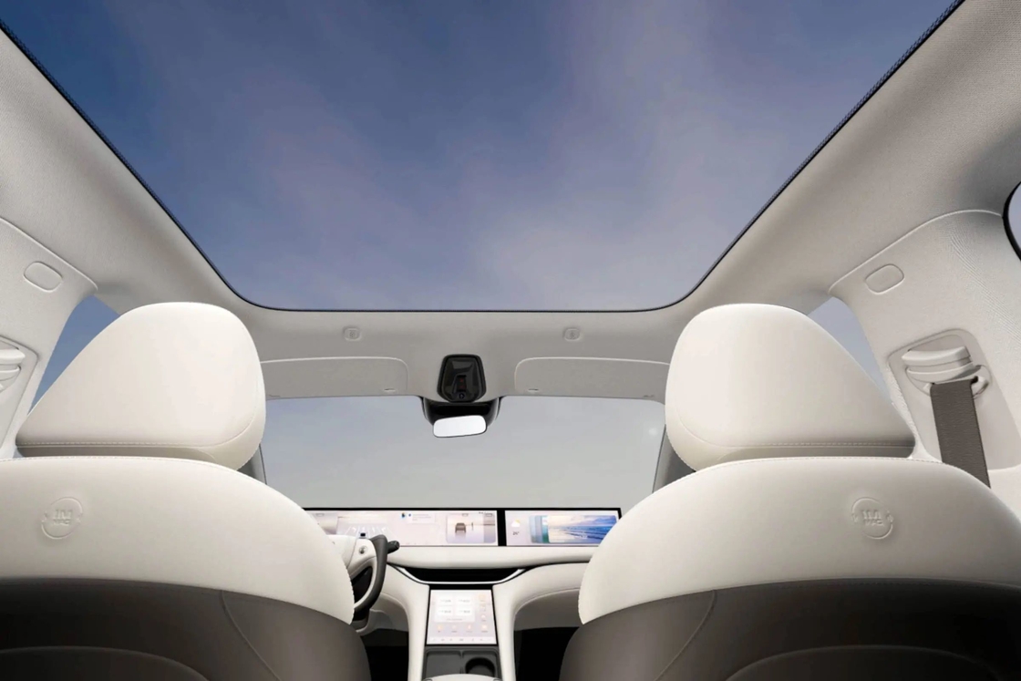 Zhiji LS6 IM Coche eléctrico 4 puertas 5 asientos SUV 760 km de largo alcance Coche eléctrico de nueva energía