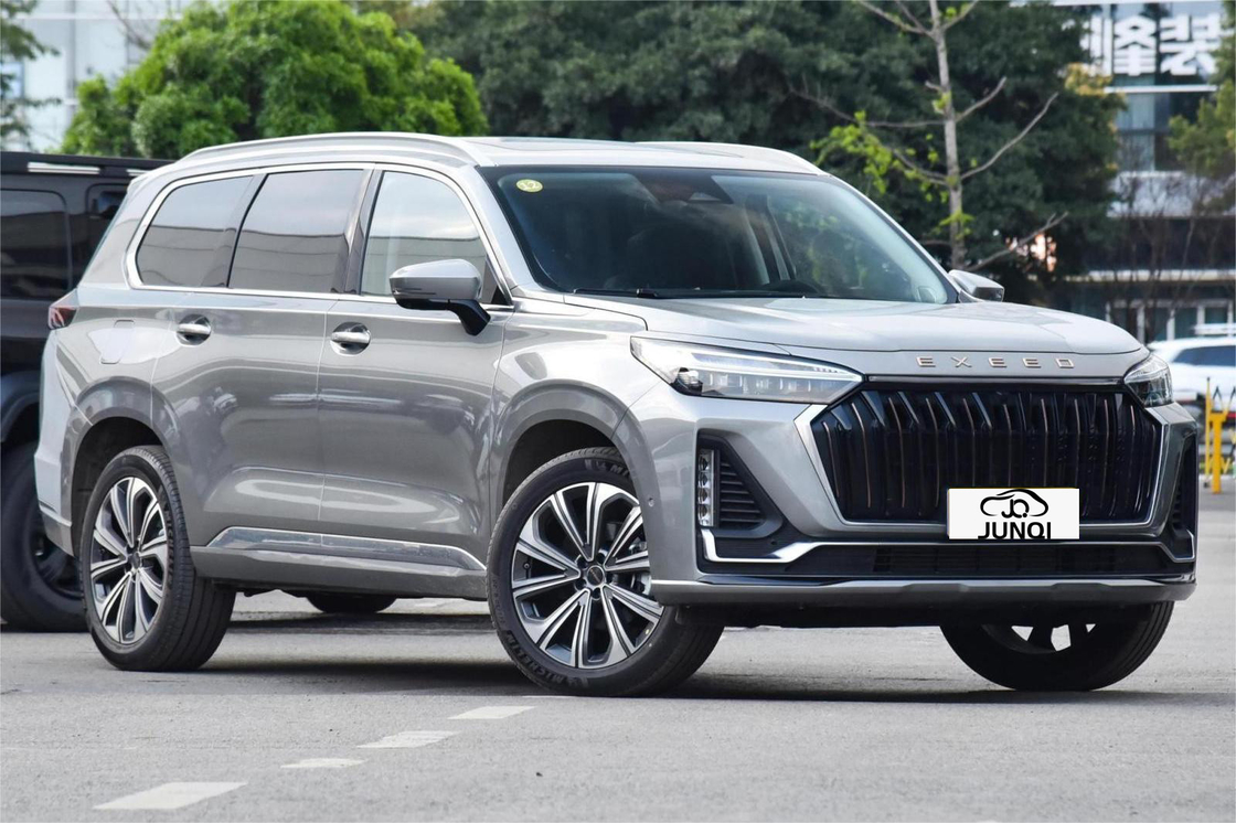 SUV mediano y grande Nuevo coche de gasolina coche usado 195km / h Chery Exeed VX SUV