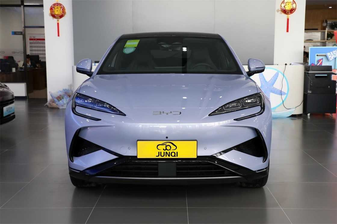 Auto eléctrico de tamaño medio BYD 268 CV BYD Sea Lion 07 SUV eléctrico puro