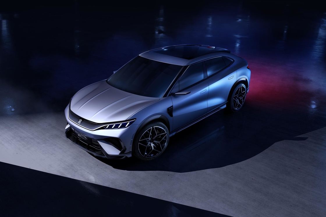 Tracción en todas las ruedas BYD Song L Carro eléctrico de 600 km de alcance 4 puertas 5 asientos SUV