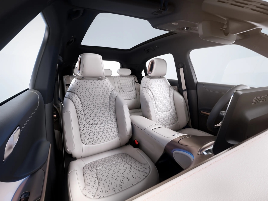 Smart1 El coche eléctrico sostenible e innovador para Mercedes Benz 272HP 400km de alcance cero emisiones