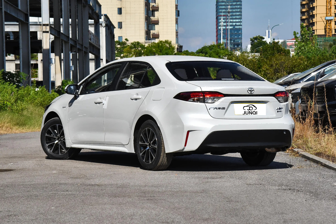 Tipo de sedán Toyota Car eléctrico 101KW 1.8L 98HP L4 motor híbrido