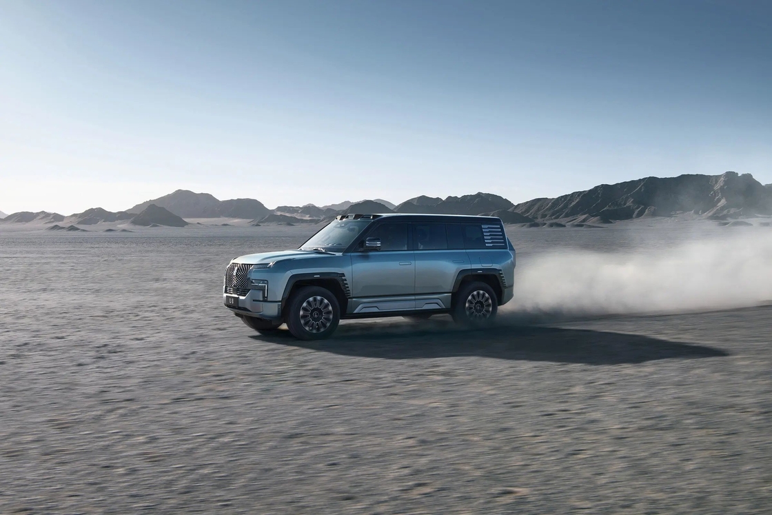 160Km/H Velocidad máxima BYD Coche eléctrico Yangwang U8 SUV eléctrico 5 puertas 5 asientos