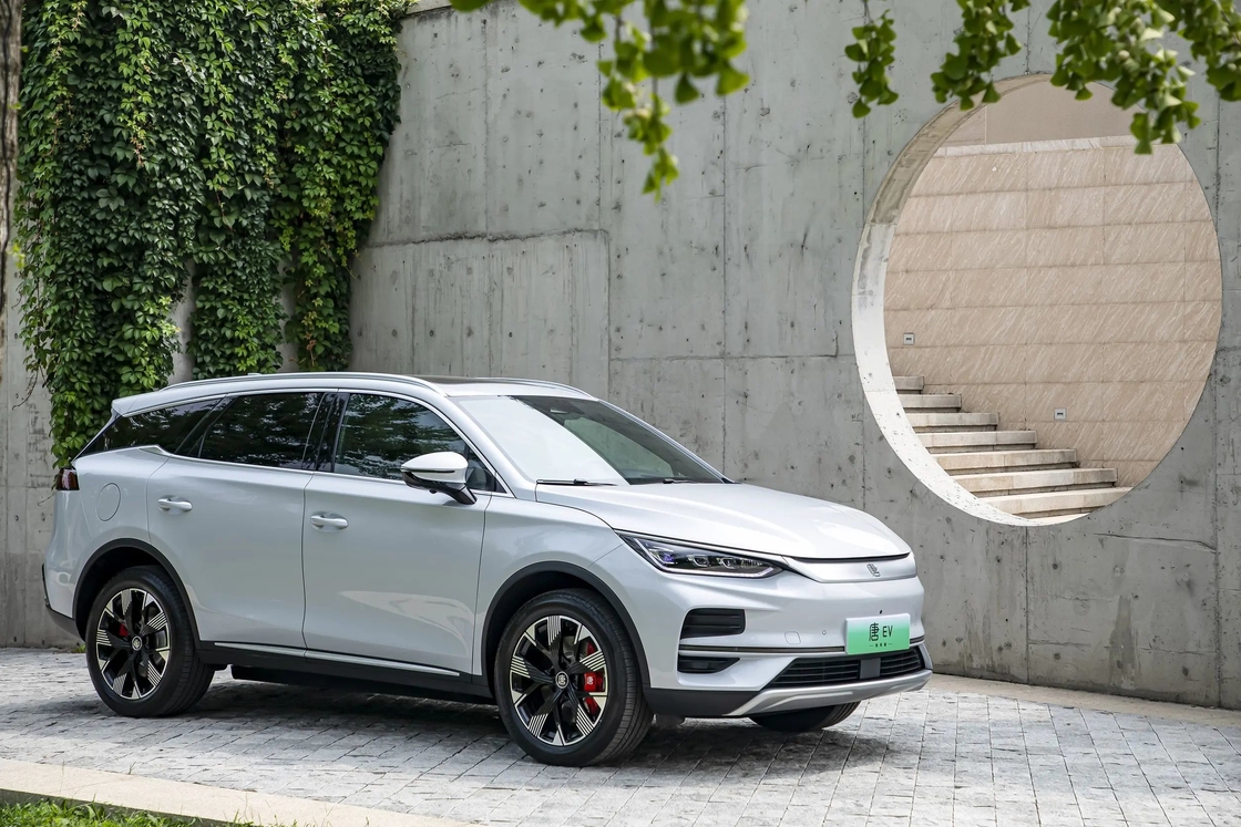 160Km/h BYD Tang SUV de coche eléctrico para desplazamientos a la ciudad y viajes de larga distancia