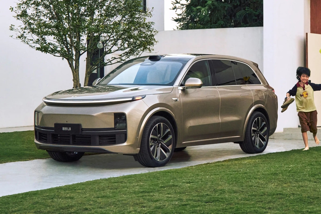 Lixiang L8 de tamaño familiar coche eléctrico de 400km con llantas de ruedas diferentes duraderas