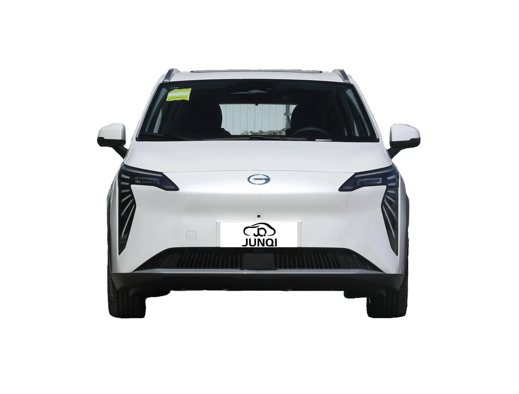 Auto eléctrico de bajo uso Aion Y con respaldo de la empresa estatal y servicio garantizado después de las ventas
