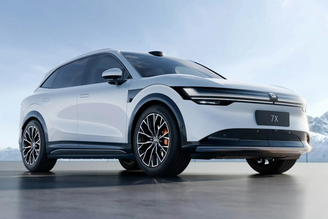 Zeekr 7x 2024 2025 4WD SUV de largo alcance eléctrico puro 210km/h Alta velocidad LHD Nuevo modelo ZEEKR 7X Nuevo coche energético