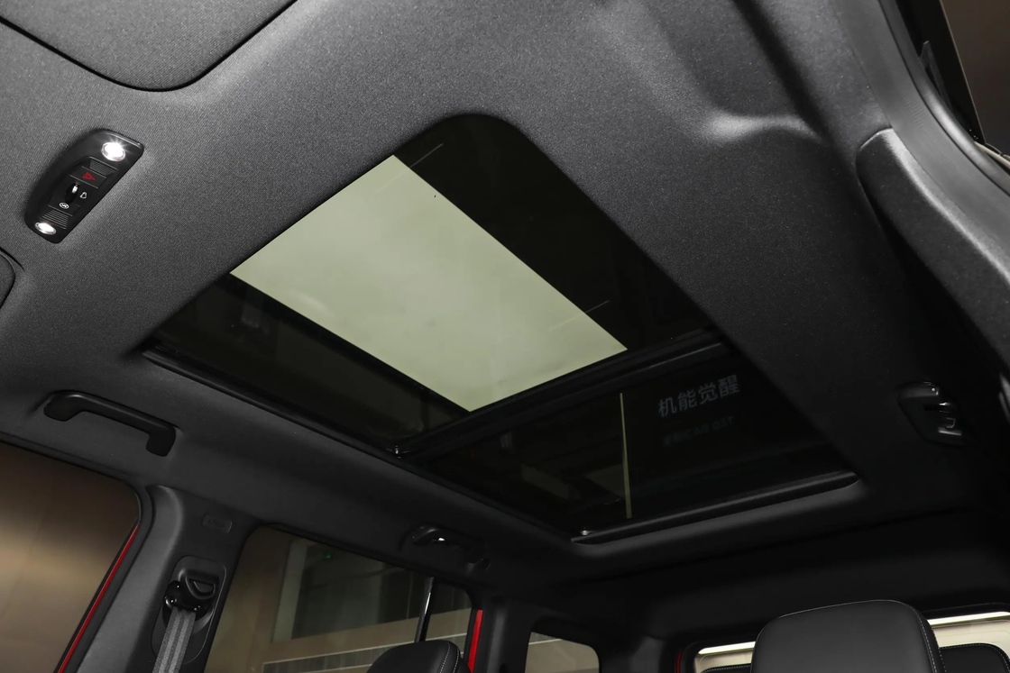 Carro eléctrico Chery ICar 03T 2024 2WD con grupo de luz grande para un aspecto inteligente y energético