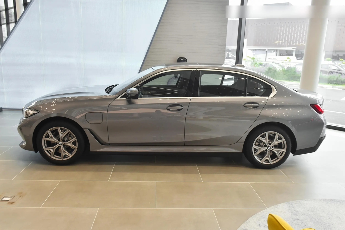 Bmws de alta calidad I3 2024 2023 Coche eléctrico vehículos de nueva energía para la venta