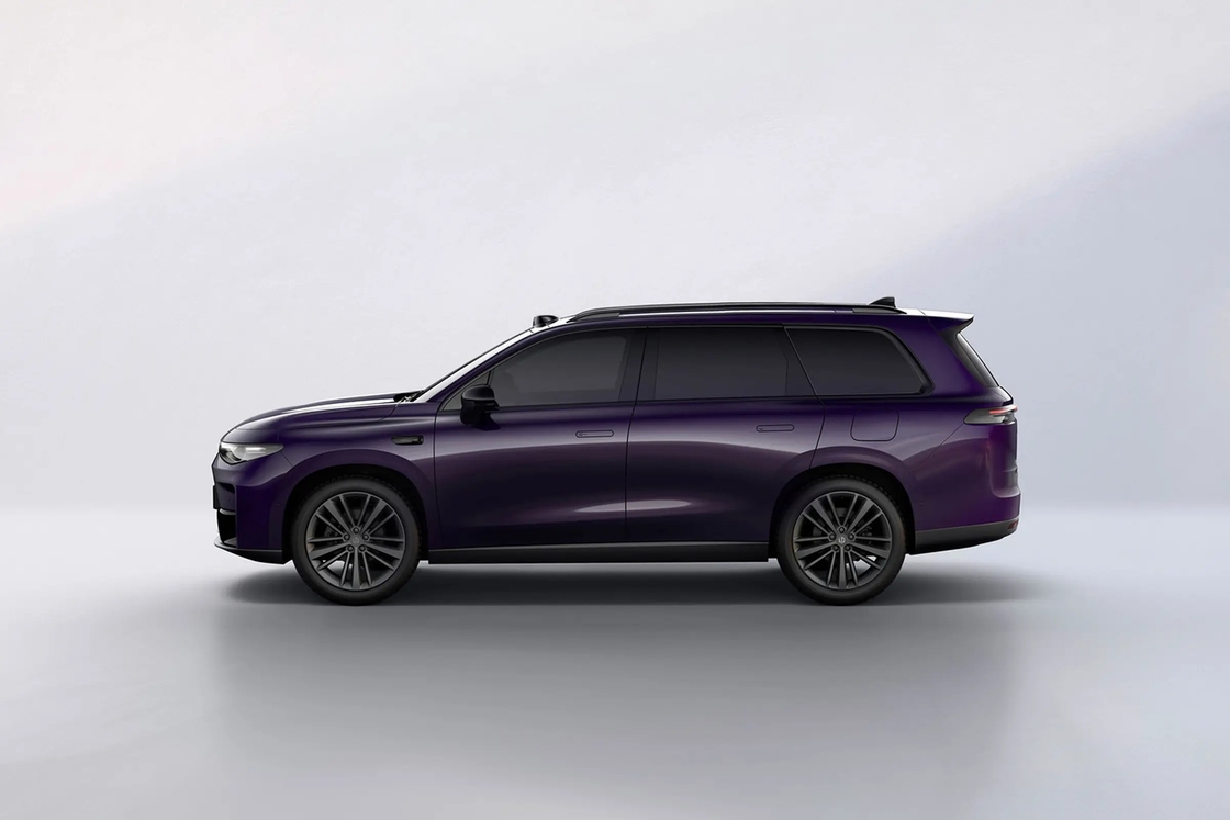 2024 Coches híbridos de lujo Leapmotor C16 5 puertas 6 asientos SUV 134KM Largo alcance vehículos de nueva energía hechos en China a la venta