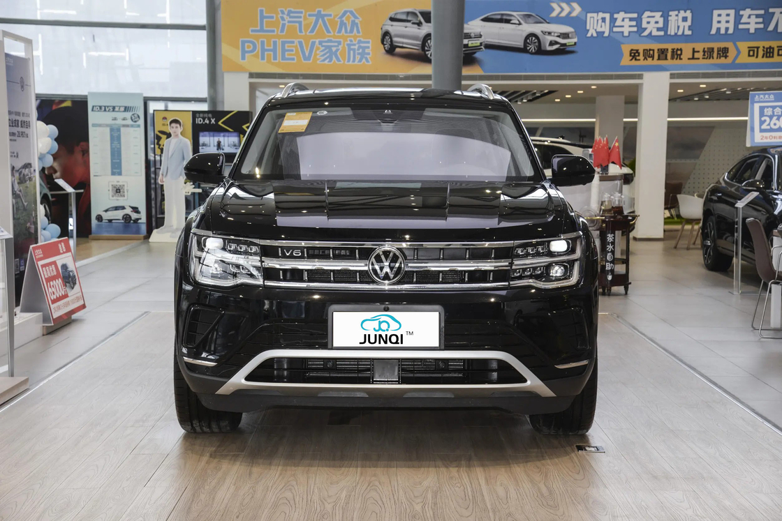 Fabricado en China 2024 Volkswagen Touron vehículo de gasolina 0km vehículos de combustible de última versión usados en stock